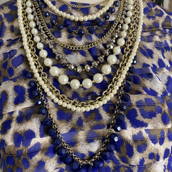 Offer?  AnnTaylor modern glamorous multi strand necklace chain pearl bold blue - Picture 3 of 10